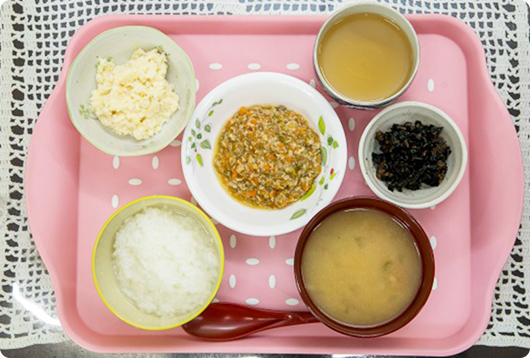 刻み食や流動食にも対応